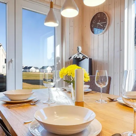 Gorgeous In Ostseeresort With Wifi * Olpenitz